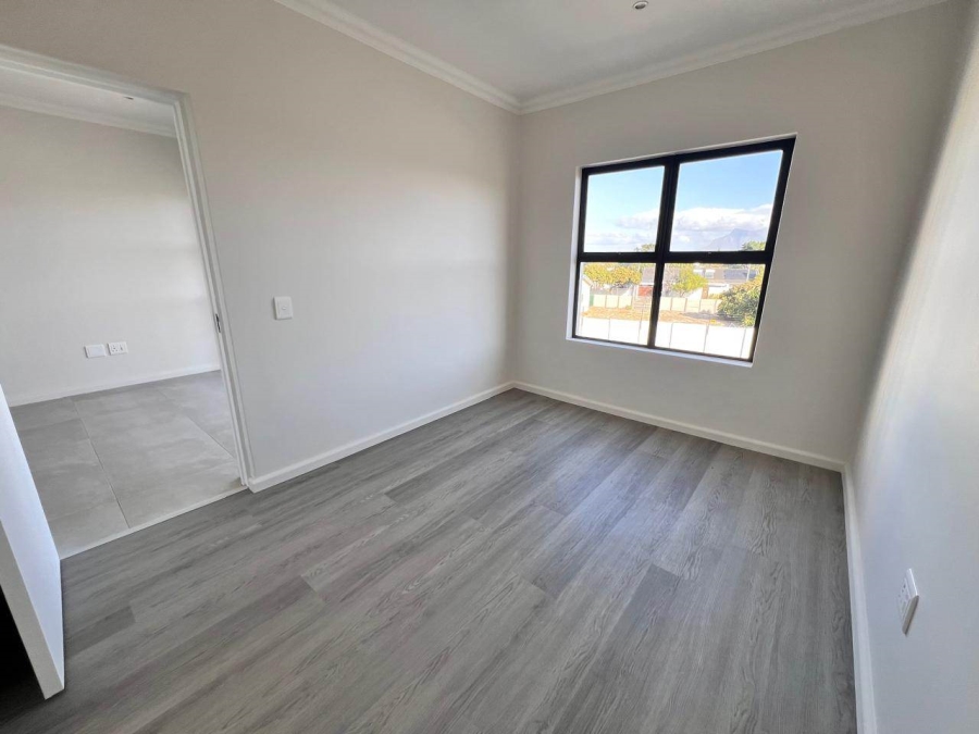 2 Bedroom Property for Sale in Table View Western Cape